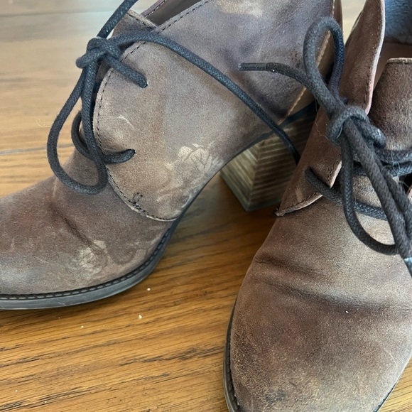 Tommy Hilfiger Brown Leather Women's Ankle Boots size 6 - Picture 5 of 10